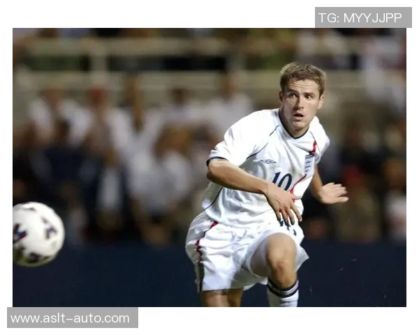 当绿茵场上的传奇相遇：国外足球明星的梦幻联动与情感纠葛